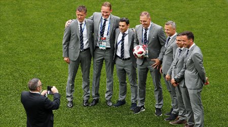 طاقم الحكام الأرجنتيني لنهائي كأس العالم