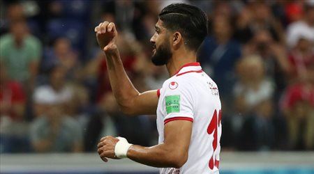 احتفال فرجاني ساسي بهدف في شباك الحارس بيكفورد