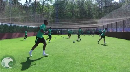 الأخضر يختتم تدريباته في سانت بطرسبرغ