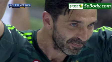 وسط دموع محبيه.. بوفون يودع السيدة العجوز