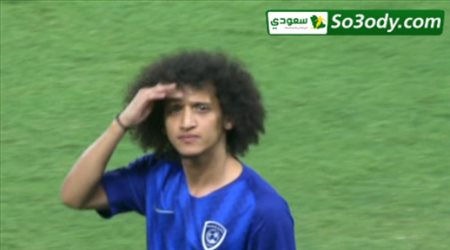 نادي الهلال يقدم عموري رسميا للجماهير بين شوطي مباراة الهلال و الشباب العماني