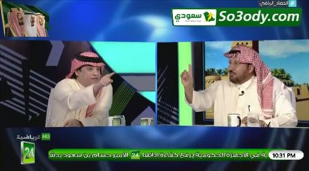 مشادة بين ضيوف برنامج الحصاد الرياضي والمذيع يخرج لفاصل