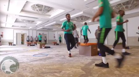 المنتخب الوطني الأول يجري حصة تدريبية في الفترة الصباحية اليوم