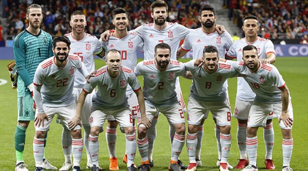 تشافي يرشح إسبانيا للفوز بالمونديال رغم رحيل لوبيتيجي