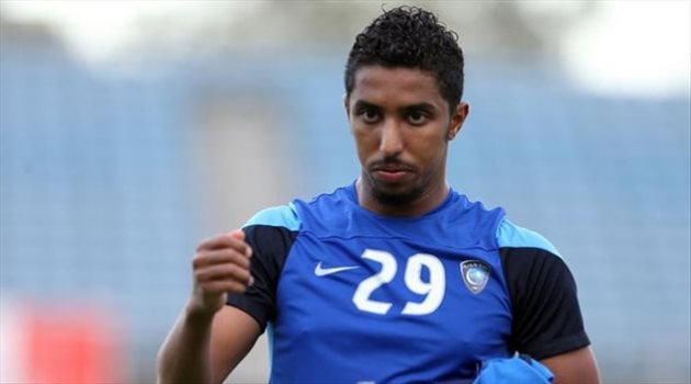 أسطورة الهلال يوجه رسالة بعد تجديد عقد سالم الدوسري