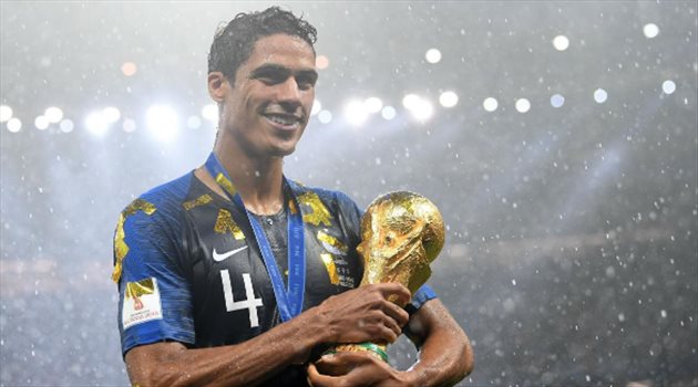 خوف في ريال مدريد من إصابة فاران مع فرنسا