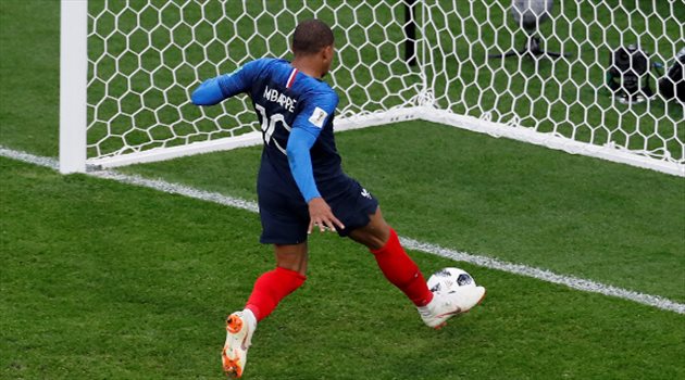 عيش المونديال| بهدفه في بيرو.. مبابي يدخل تاريخ فرنسا من الباب الكبير