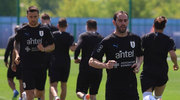 عيش المونديال| تدريب قوي للأوروجواي استعدادا لمواجهة السعودية