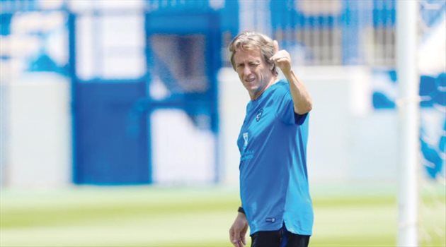 الهلال يسعى لتأمين عقد خيسوس خوفا من "مخطط" بنفيكا البرتغالي