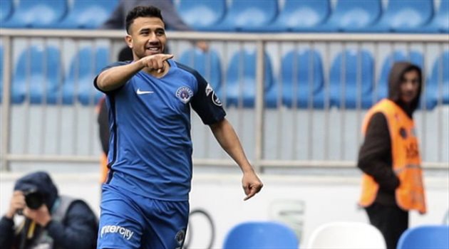 تقرير| تريزيجيه يقترب من مارسيليا الفرنسي