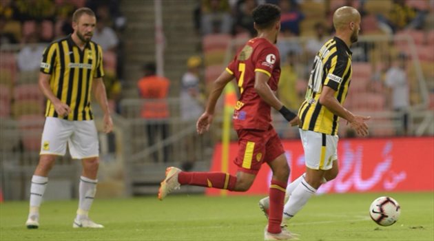 دوري المحترفين| القادسية "يهين" الاتحاد بثلاثية قاسية
