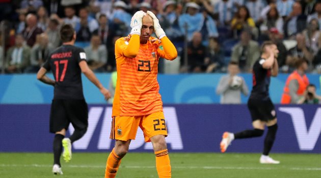 عيش المونديال| 3 سبقوه.. كاباييرو يواصل "كوارث الحراس" في روسيا