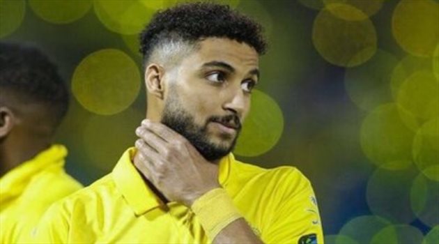 العبيد يرد على عرض النصر.. و"يورط" مسلي آل معمر في أزمة خطيرة