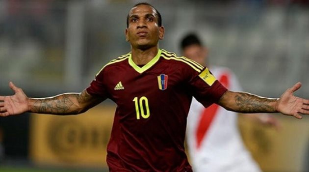 بعد عواد وكولاك.. الوحدة يتعاقد مع نجم فنزويلا