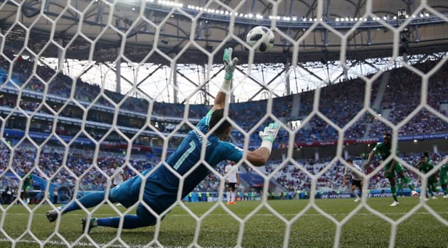 تقارير| بعد إعلانه الاعتزال الدولي .. الحضري يتلقى عرضا سعوديا