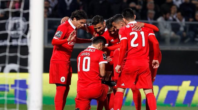 كواليس "فشل" تعاقد الهلال مع هداف بنفيكا