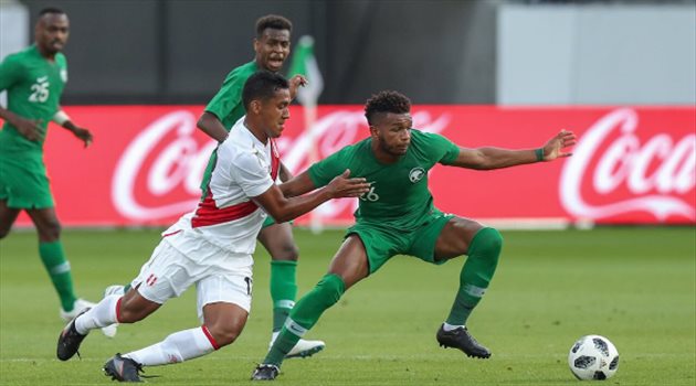 الشوط الأول| السعودية تسقط بهدفين نظيفين أمام بيرو