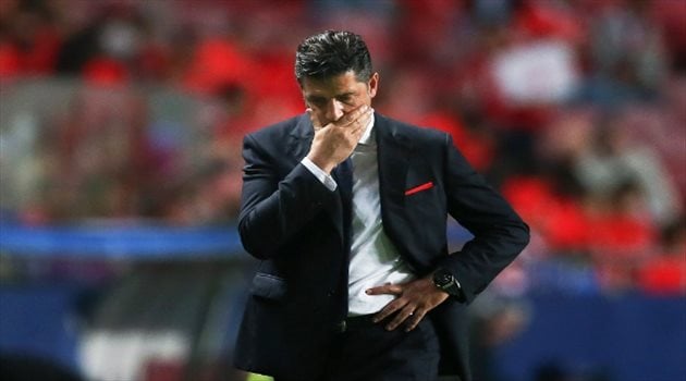 تقارير برتغالية: مدرب بنفيكا يقترب من الهلال