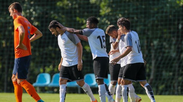 الشباب يهزم رولتيك السلوفيني بثلاثية وديا