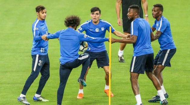  الهلال ينهي استعداداته لمواجهة الفتح بختام الدوري