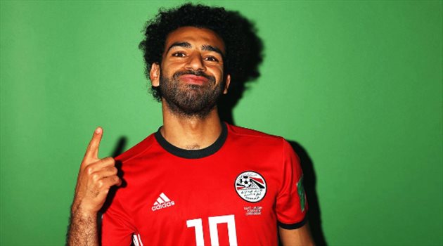 محمد صلاح يرفض برشلونة خوفا من "ظل ميسي"