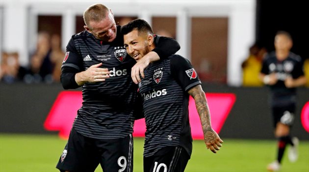 روني يصنع هدفا في أول ظهور مع فريقه الجديد في الدوري الأمريكي..  فيديو