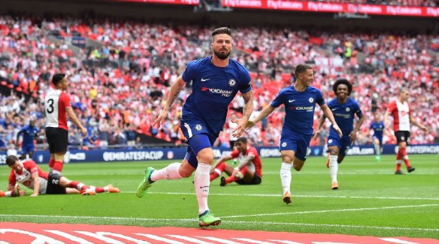 جيرو يكشف عن حديث مع هازار لمنع انتقال فقير إلى ليفربول