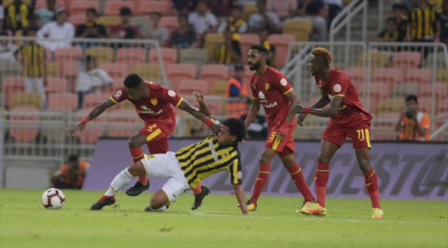 تقارير| الاتحاد يحسم التعاقد مع "ثلاثي القادسية"