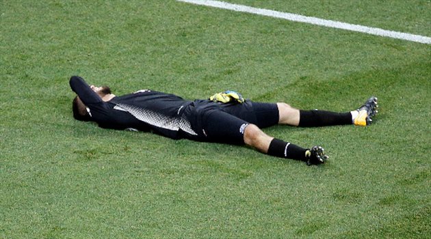 عيش المونديال| "فيفا" يصدم تونس بشأن قيد حارس رابع.. وفخر الدين بن يوسف البديل