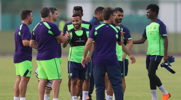 الأهلي يعود إلى التدريبات بـ"اجتماع وجمل فنية"