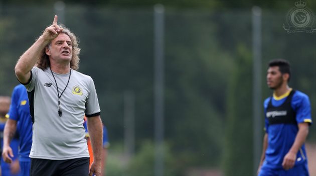  كارينيو يكشف "رد فعل" أبناءه بعد إقالته من النصر.. ويرشح الشهري للاحتراف