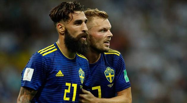 عيش المونديال| تهديدات لمدافع السويد بالقتل بعد الخسارة أمام ألمانيا