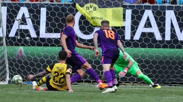 شركة كحول تمنع نجم بوروسيا دورتموند من جائزة رجل المباراة