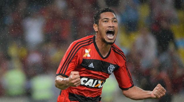 صحف البرازيل: فلامنجو ينهي أزمته مع "النصر" بعد 4 أعوام