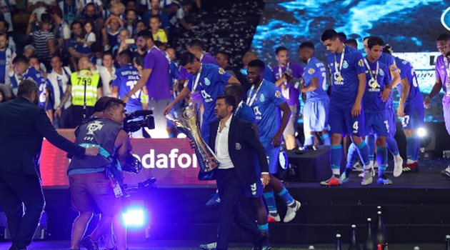 بعد غياب 5 سنوات.. بورتو بطلا للسوبر البرتغالي