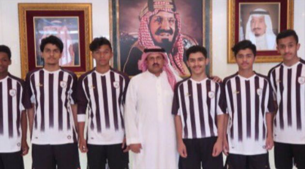 الشباب يتعاقد رسميا مع 5 ناشئين