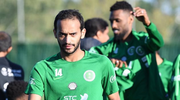 عبد الله عطيف: المنتخب الروسي "قوي".. واستغلال الفرص سيمنحنا الفوز