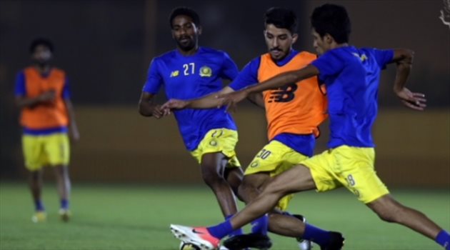 "مناورة كروية" في تدريبات النصر