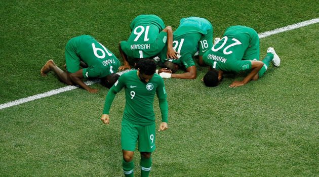 "الأخضر" لا يعرف الخسارة في أول مباراة بعد المونديال