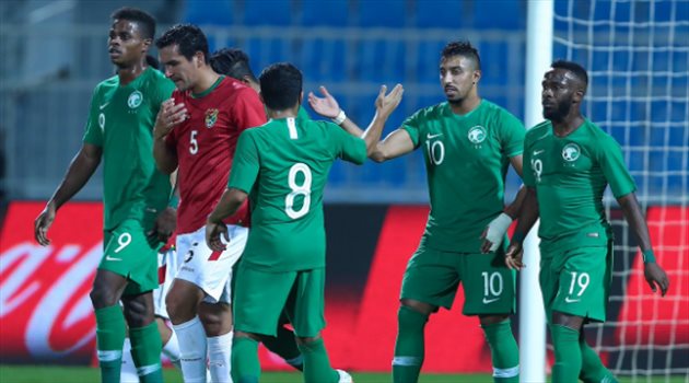 السعودية تفشل في مواصلة نتائجها الرائعة عقب المونديال وتتعادل مع بوليفيا وديا