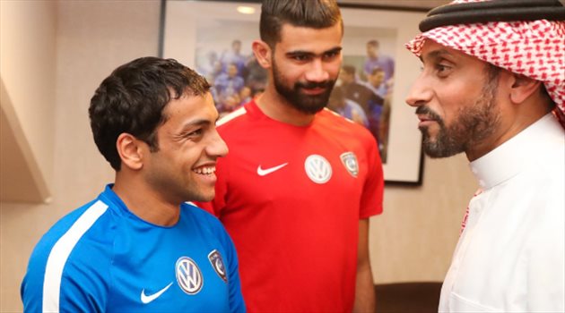  سامي الجابر يجتمع بلاعبي الهلال.. ويعتمد جهاز كرة القدم الجديد
