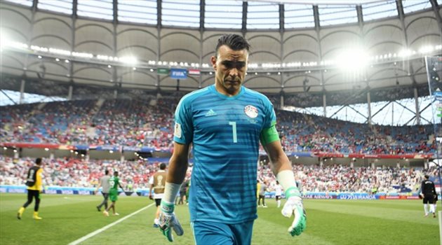 عيش المونديال| حارس منتخب مصر يعلن إعتزاله الدولي بعد الهزيمة من السعودية