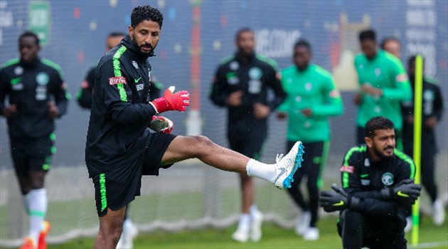 عيش المونديال| تفاصيل تدريب الأخضر.. تكتيك بيتزي وغياب هوساوي والجاسم