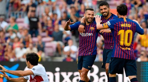 الصحافة الإسبانية تحتفل بانتصار برشلونة التاريخي أمام هويسكا