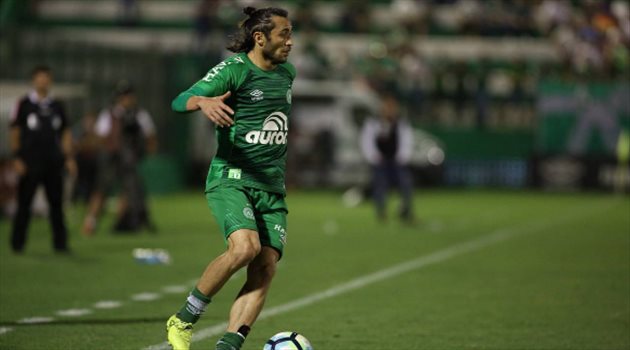 رسميا.. أحد يتعاقد مع ظهير شابيكوينسي البرازيلي