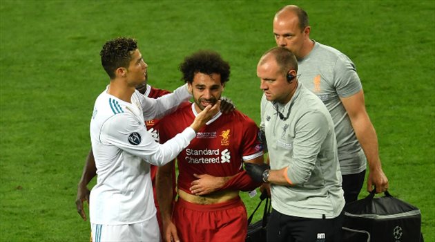 توني كروس يبعث برسالة لمحمد صلاح وكارفاخال
