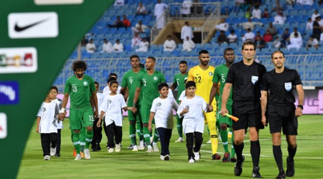 فيديو| ثنائي الأخضر: الجمهور سيدمرنا.. وتغييرات بيتزي سبب التعادل أمام بوليفيا