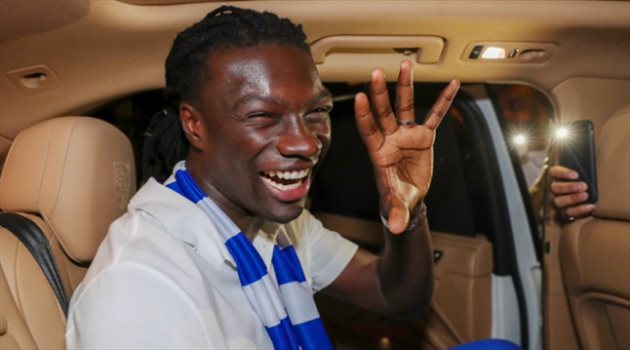 جوميز يفاجئ جماهير الهلال بـ"تصريح غريب".. ويتحدث عن حياته في السعودية