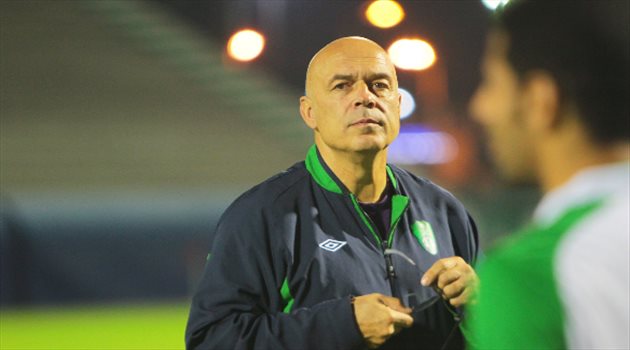 مدرب الأهلي السابق يرد على عرض الزمالك المصري