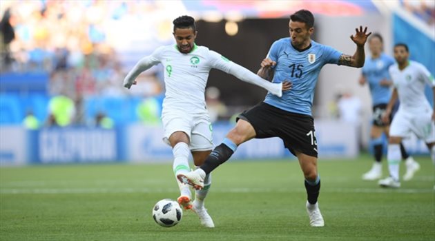 عيش المونديال| هتان باهبري: قدمنا مباراة جيدة أمام أوروجواي.. ولا نستحق الخسارة